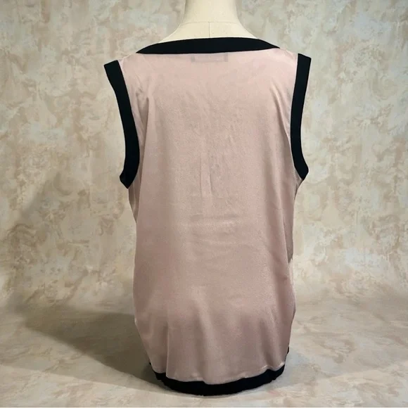 ***LIKE NEW**** Ivanka Trump Pink and Black Sleeveless Blouse - Picture 2 of 6